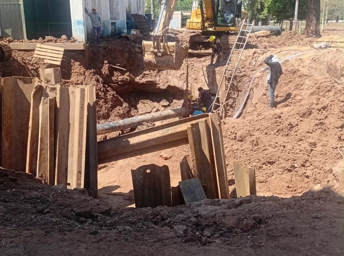 SAMEEP CULMINÓ LA REPARACIÓN DEL ACUEDUCTO QUE ABASTECE A VILLA ÁNGELA Y LOCALIDADES DEL INTERIOR